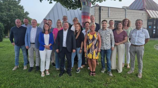 <p>Das obligatorische Gruppenbild bei der Listenvorstellung durfte am Montag natürlich nicht fehlen.</p>