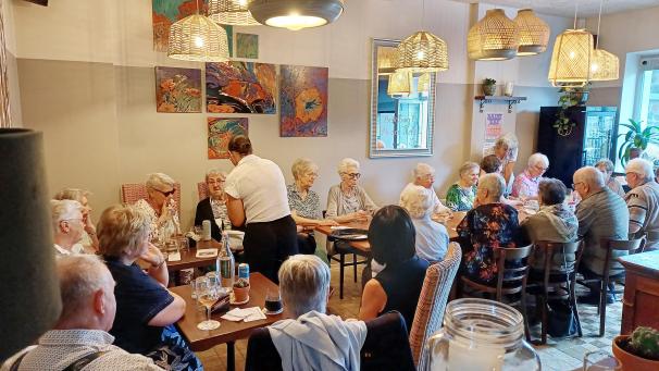 <p>Der Andrang bei den ersten Treffen zeigt, dass die Nachfrage im Kreise der St.Vither Senioren besteht.</p>