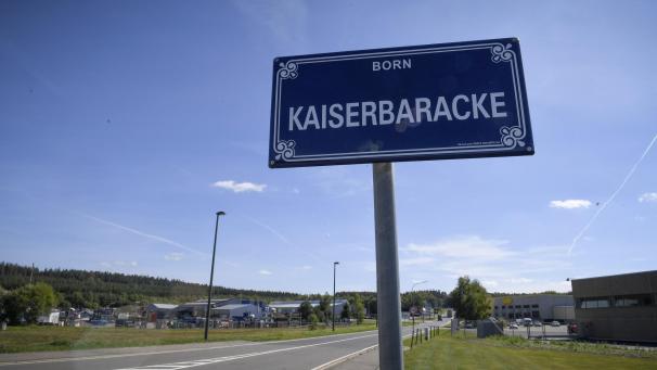 <p>Es kam zu einem Auffahrunfall auf Kaiserbaracke.</p>