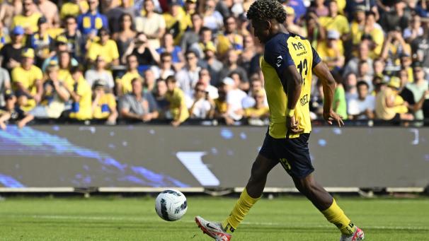 <p>So nicht: Kevin Rodriguez will seinen Elfmeter wie einst Panenka verwandeln, doch das geht vollkommen in die Hose. Es war die beste Gelegenheit zur Führung für die Gastegber im Derby gegen Anderlecht.</p>