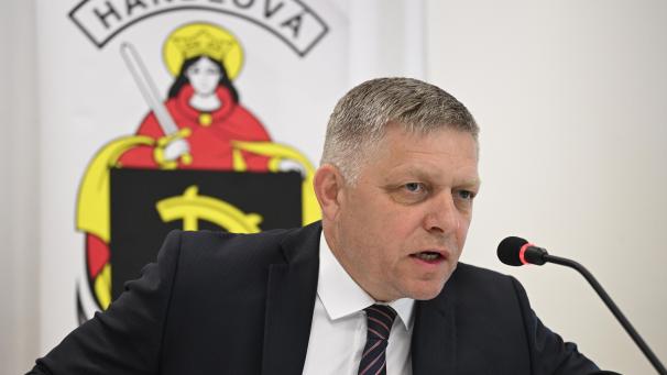 <p>Nach einer Kabinettssitzung in der Stadt Handlova war der linkspopulistische Politiker angeschossen und schwer verletzt worden.</p>