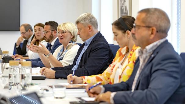 <p>Das neue Präsidium des Parlamentes der Deutschsprachigen Gemeinschaft</p>