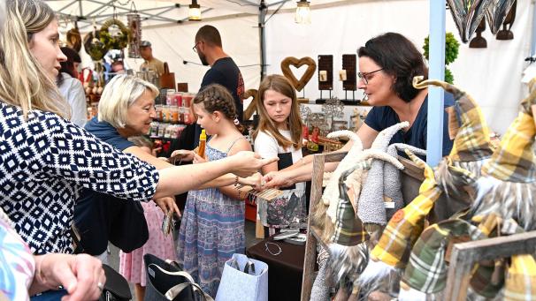 <p>Die Marktbesucher erwartet auf dem Lambertusmarkt ein vielfältiges Angebot.</p>