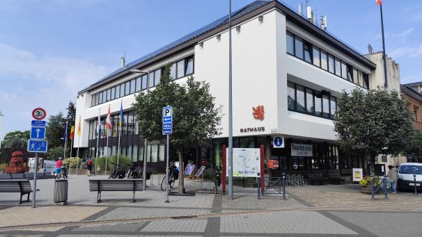 <p>Welche Mehrheit regiert nach den Kommunalwahlen im St.Vither Rathaus?</p>