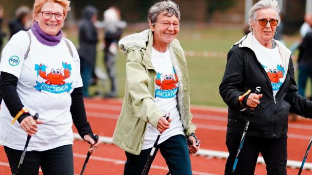<p>Beim Malmedyer Marathon gegen den Krebs kann jeder Teilnehmer sein Tempo selbst bestimmen. Jede Runde zählt und kommt den Krebskranken zugute.</p>