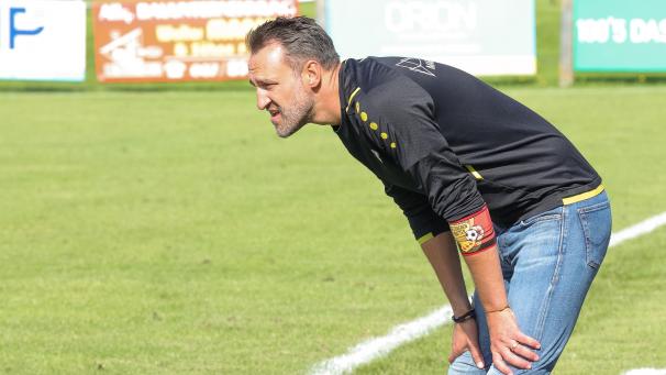 <p>Raeren-Eynattens Trainer Eric Vandebon hofft auf Besserung.</p>