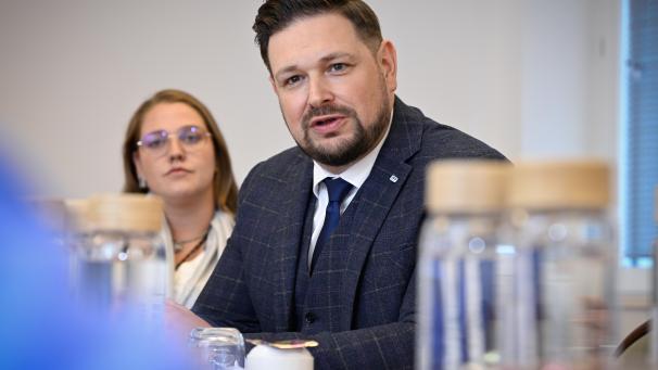 <p>Sacha Brandt hat den Vorsitz der PFF Ostbelgien übernommen und hat sich viel vorgenommen, um die Partei nach vorne zu bringen.</p>