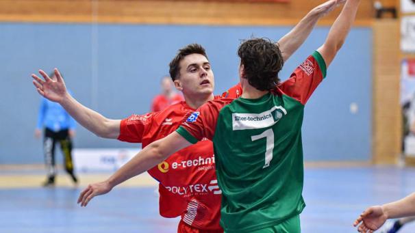 <p>Bestritt seine ersten Minuten mit der Eupener A-Mannschaft: Colin Herné (16)</p>