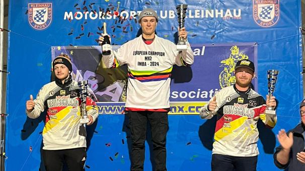 <p>Zweiter Platz für den Rechter Jimmy Piront (links) bei der IMBA-Motocross-Europameisterschaft.</p>