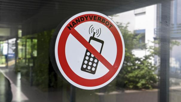 <p>Kaleido Ostbelgien fordert unter anderem „Smartphones sollten keinen Platz im gesamten Pflichtschulwesen haben“.</p>