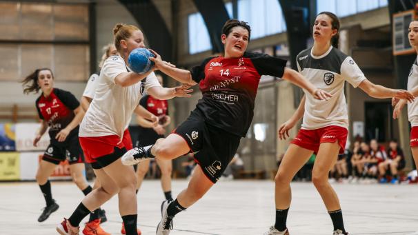 <p>Anna Lauffs´ Eynattenerinnen unterliegen im ersten Saisonspiel.</p>