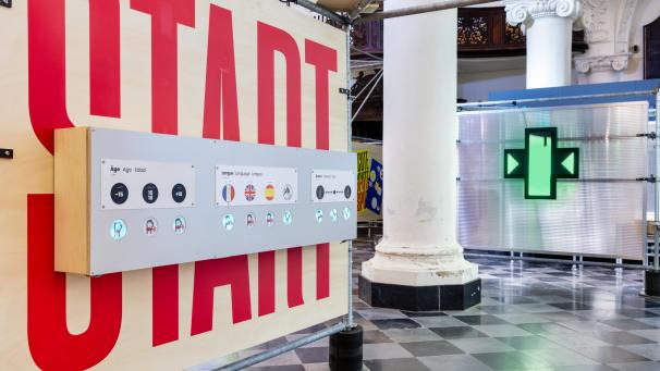 <p>Die Ausstellung zielt darauf ab, den kritischen Geist der Besucher durch eine Reihe von interaktiven Werkzeugen zu testen.</p>