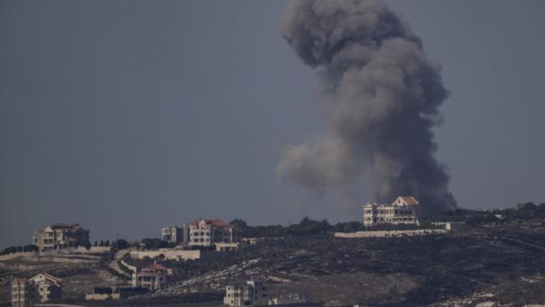 <p>Rauch steigt nach israelischem Bombardement im Südlibanon auf, gesehen von Nordisrael aus.</p>