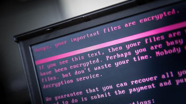 <p>So wie am Montag legten Hacker auch am Dienstag wieder etliche öffentliche Einrichtungen im Land lahm.</p>