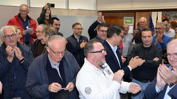 <p>Viele Kandidaten und Interessierte hatten sich zur Verkündung der Ergebnisse im Rathaus eingefunden.</p>