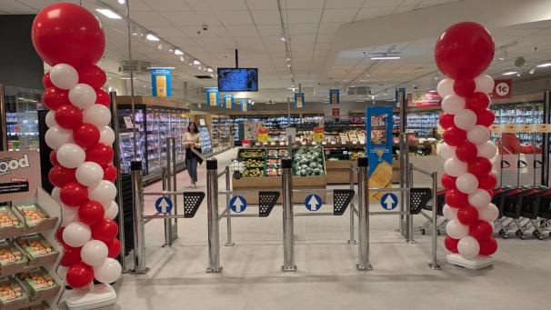 <p>Vom Boden bis zur Decke wurde der gesamte Laden modernisiert.</p>
