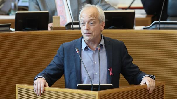<p>Yves Coppieters</p>