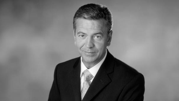 <p>Der frühere RTL-Moderator Michael Karr ist im Alter von 71 Jahren nach einer kurzen und schweren Krankheit gestorben.</p>