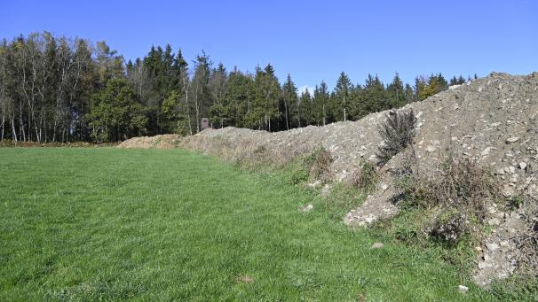 <p>Auf Kaiserbaracke entsteht eine neue Erdaushubdeponie.</p>