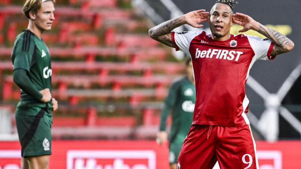<p>Tjaronn Chery war mit einem Assist und einem Tor der Spieler des Spiels.</p>