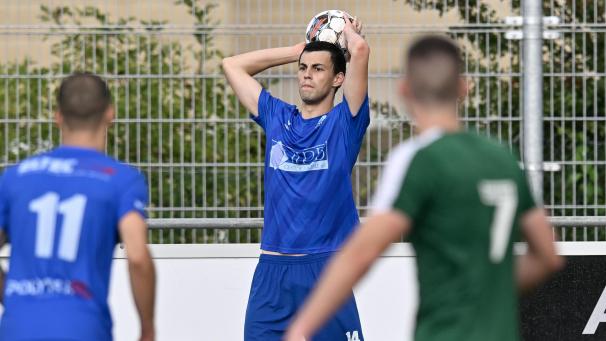 <p>Mit seinem Hattrick machte Robin Schins den FC-Sieg perfekt.</p>