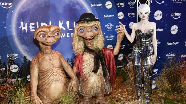<p>Tom Kaulitz (l-r), Heidi Klum und Leni Olumi Klum besuchen Heidi Klums 23. jährliche Halloween-Party im Hard Rock Hotel New York.</p>