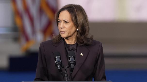 <p>Vizepräsidentin Kamala Harris hält nach der Präsidentschaftswahl 2024 auf dem Campus der Howard University in Washington eine Zugeständnisrede.</p>