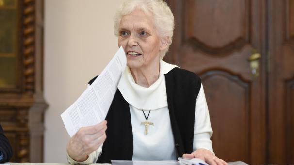 <p>Einfach, authentisch und empathisch: Die Goldene Feder geht im kommenden Jahr an Schwester Marianne aus dem „Klösterchen“.</p>