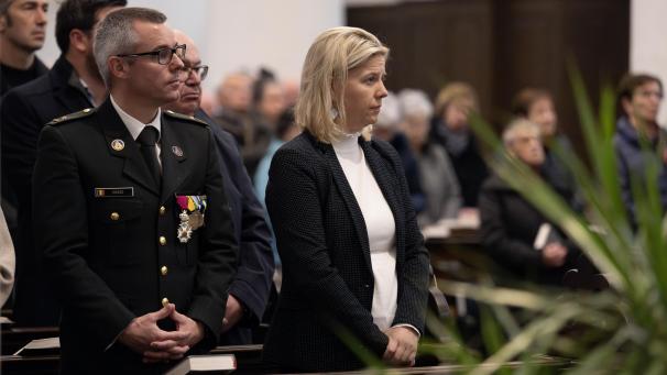 <p>Claudia Niessen bei der Messfeier in Eupen</p>