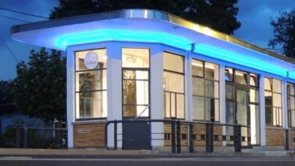 <p>Der Kulturverein KuKuK ist bekannt für Märkte, das KuKuK-Café und ein vielfältiges Programm.</p>