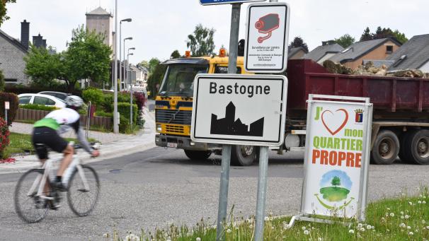 <p>Bastogne überholt Tournai.</p>