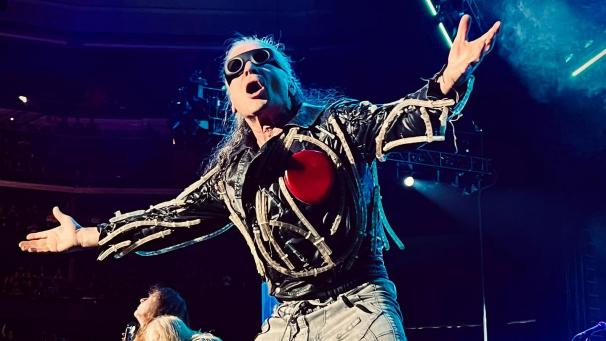 <p>Bruce Dickinson kommt im Juni 2025 mit Iron Maiden nach Belgien.</p>