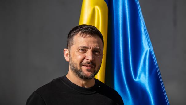 <p>„Es wird kein einfacher Weg sein, aber ich bin zuversichtlich, dass wir alle Chancen haben, es nächstes Jahr zu schaffen“ wurde Selenskyj zitiert.</p>