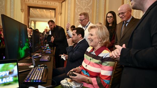 <p>Prinzessin Astrid bei einem Gaming-Event während der Handelsmission in Brasilien</p>