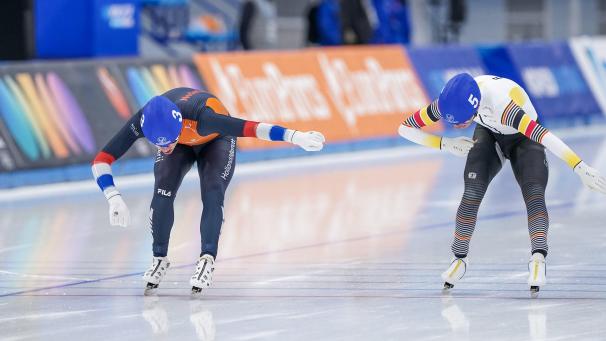 <p>Bart Hoolwerf im Duell mit Bart Swings</p>