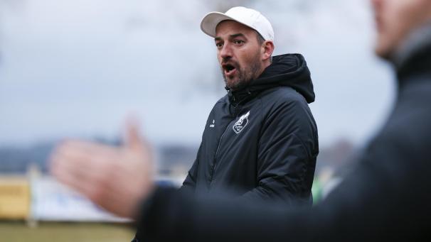 <p>Zeco Bibuljica bleibt weitere zwei Saisons Trainer bei Eupen B.</p>