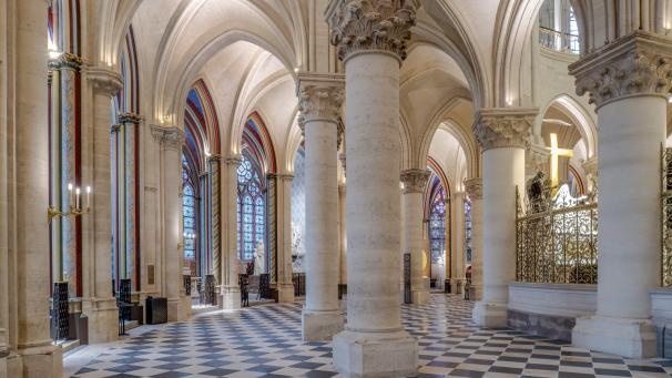 <p>Blick ins Innere der Kathedrale</p>