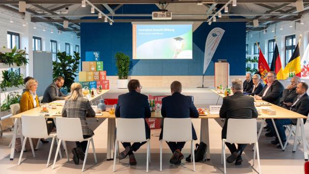 <p>Treffen der Delegation aus Ostbelgien mit Vertretern aus Euskirchen</p>