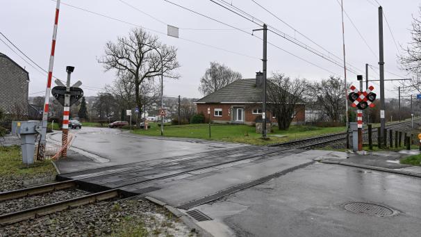 <p>Der Bahnübergang am Buschberger Weg</p>