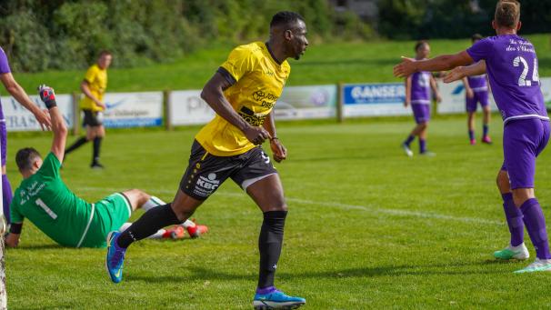 <p>Issiaka Bamba (hier im Trikotdes RFC Raeren-Eynatten)starb am Donnerstagabend bei einem Unfall.</p>