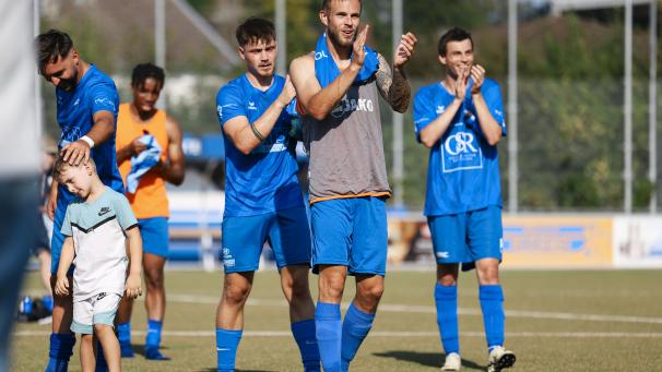 <p>Alessio Krafft (Zweiter von rechts) ist beim FC wieder mit an Bord.</p>