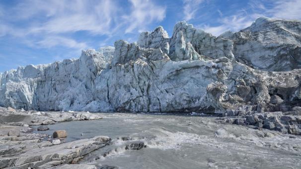 <p>In den Höhenlagen des grönländischen Eisschilds war das erste Jahrzehnt des 21. Jahrhunderts das wärmste seit 1000 Jahren.</p>