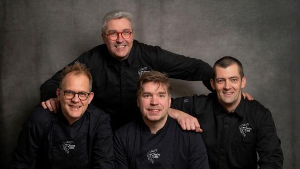 <p>Der Vervierser Maître Chocolatier Jean-Philippe Darcis (oben) hat die ehrenvolle Aufgabe, die belgische Nationalmannschaft der Konditoren bei der WM in Lyon zu betreuen.</p>
