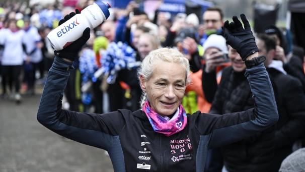 <p>Hilde Dosogne im Ziel in Gent am Dienstag</p>