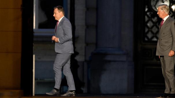 <p>Dass der König den Auftrag von Bart De Wever (l.) am Dienstag noch einmal verlängern würde, war erwartet worden.</p>