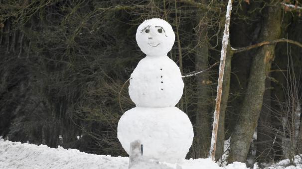 <p>Frostige Schönheit: Frostige Schönheit: Teilen Sie Ihre Schneefotos und gewinnen Sie!</p>