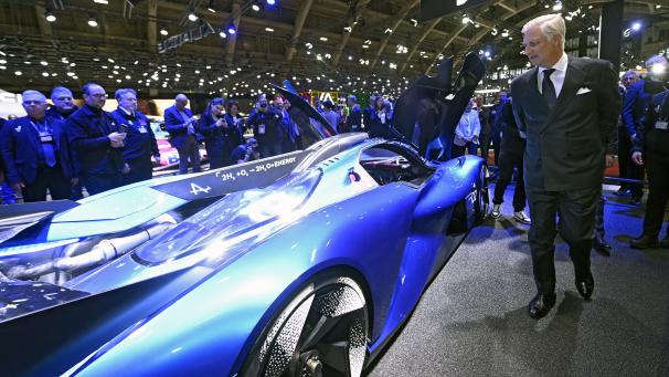<p>König Philippe besuchte den Autosalon am späten Nachmittag.</p>