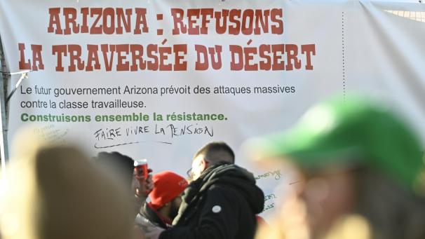 <p>Am Montag bei der Großdemo gegen die Rentenpläne: Die Arizona-Koalition unter Beschuss</p>