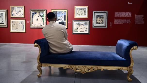 <p>Ein Blick in die Ausstellung „Les Mondes de Paul Delvaux“ in Lüttich</p>