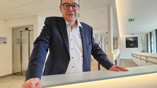 <p>Ein Thema, das Rainer Stoffels umtreibt, ist der steigende Altersdurchschnitt der Büllinger Bevölkerung und die stagnierenden Bevölkerungszahlen.</p>